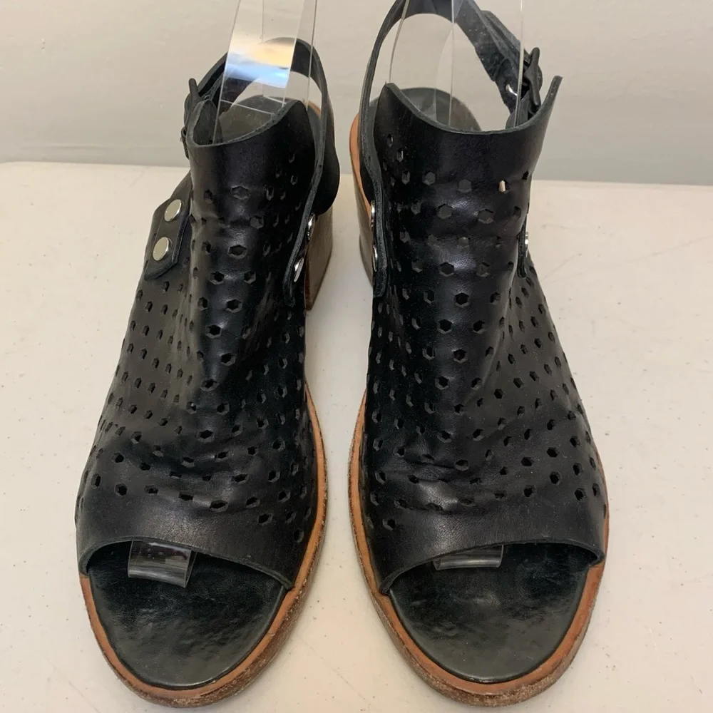 Rag & Bone Black Sandals - Picture 4 of 10